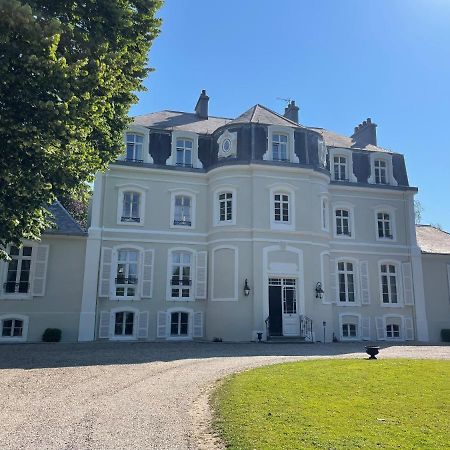 Najeti Hôtel Château Cléry Hesdin-lʼAbbé Exterior foto