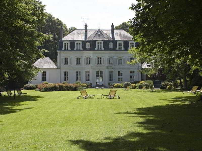 Najeti Hôtel Château Cléry Hesdin-lʼAbbé Exterior foto