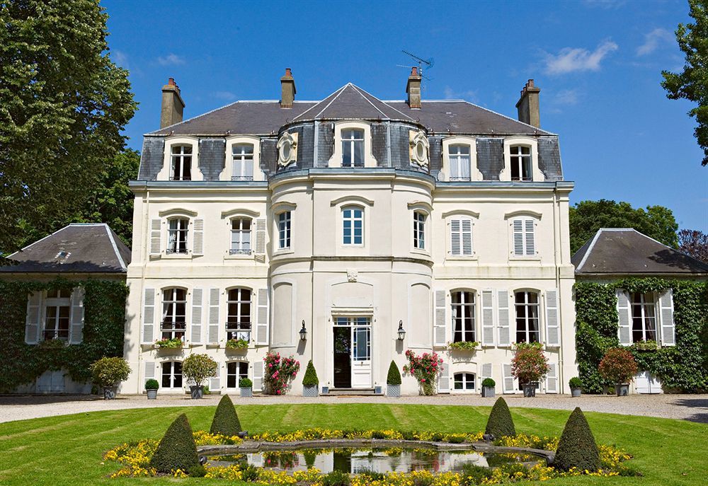 Najeti Hôtel Château Cléry Hesdin-lʼAbbé Exterior foto