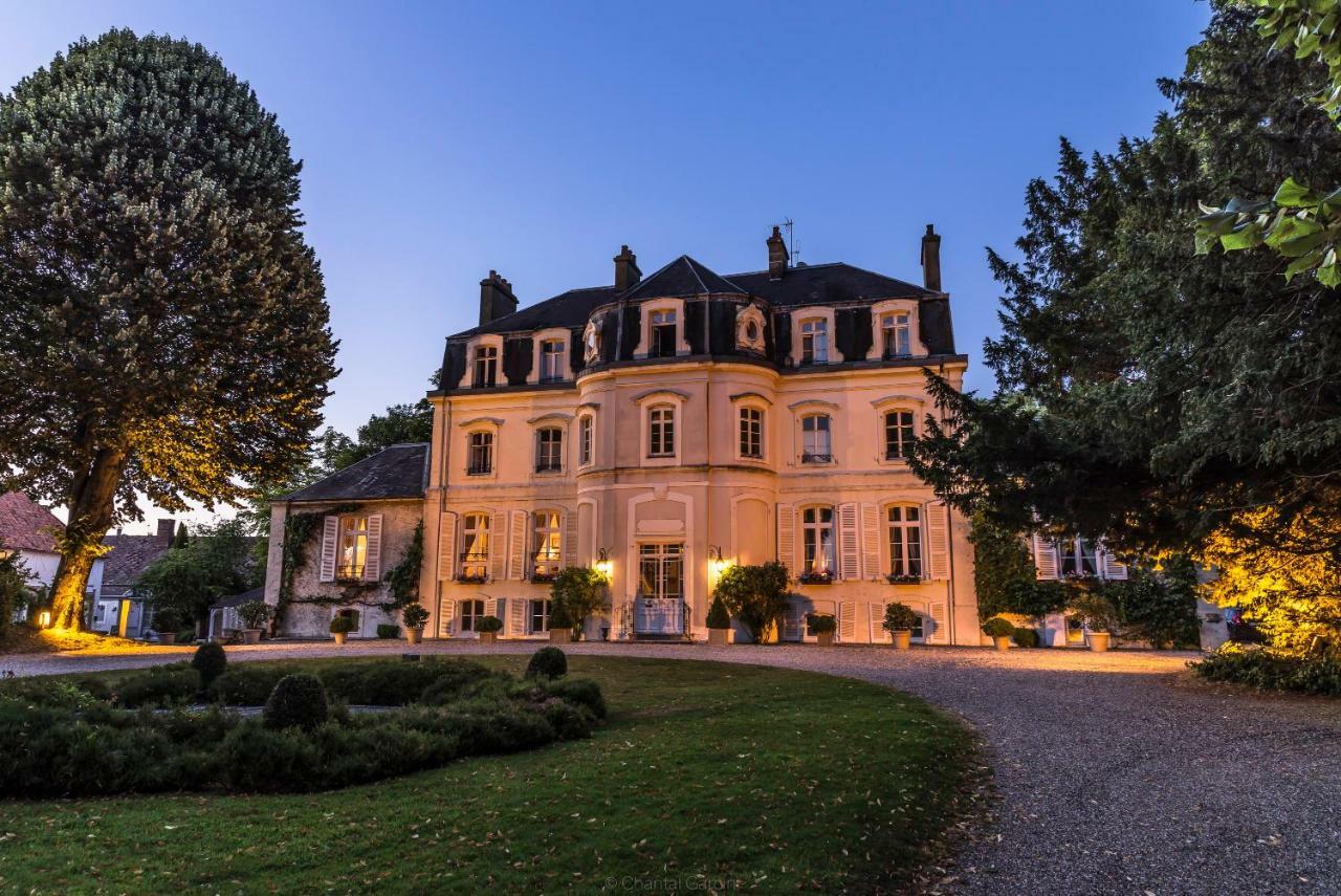 Najeti Hôtel Château Cléry Hesdin-lʼAbbé Exterior foto