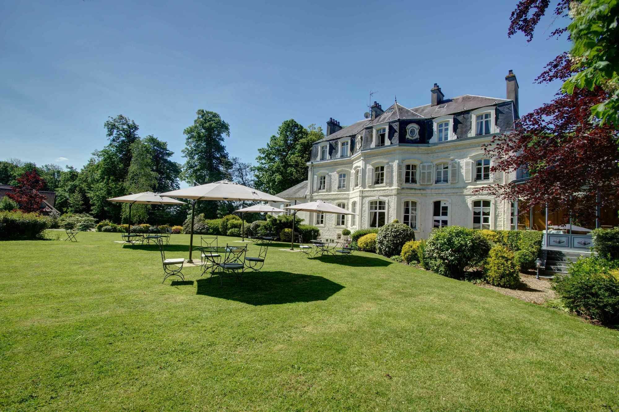 Najeti Hôtel Château Cléry Hesdin-lʼAbbé Exterior foto